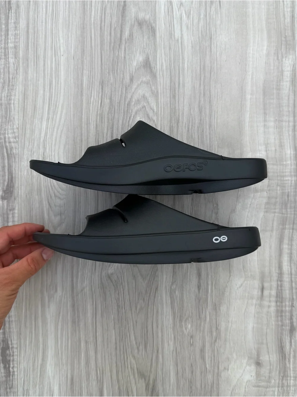 OOFOS OOahh Slide Sandals - Unisex